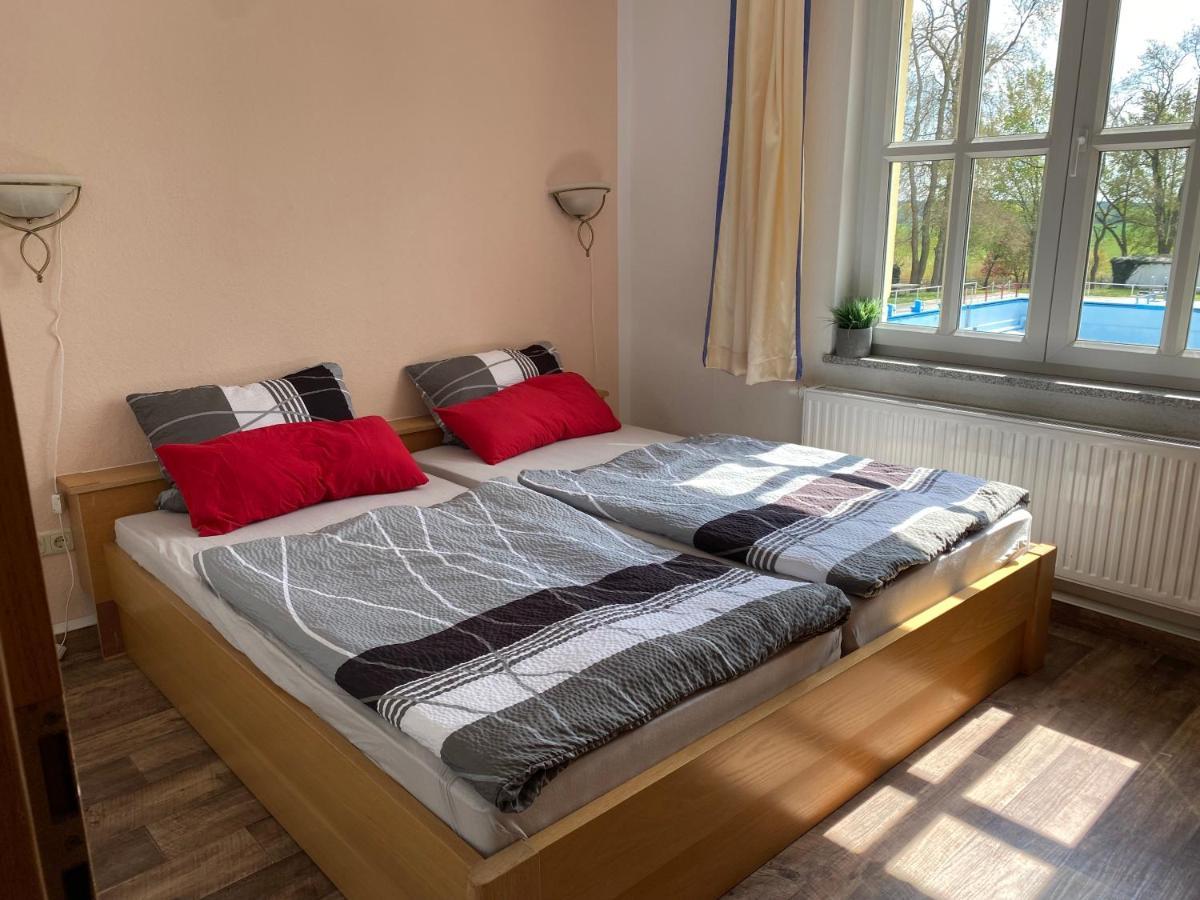Radler Hotel Seehausen  Bagian luar foto